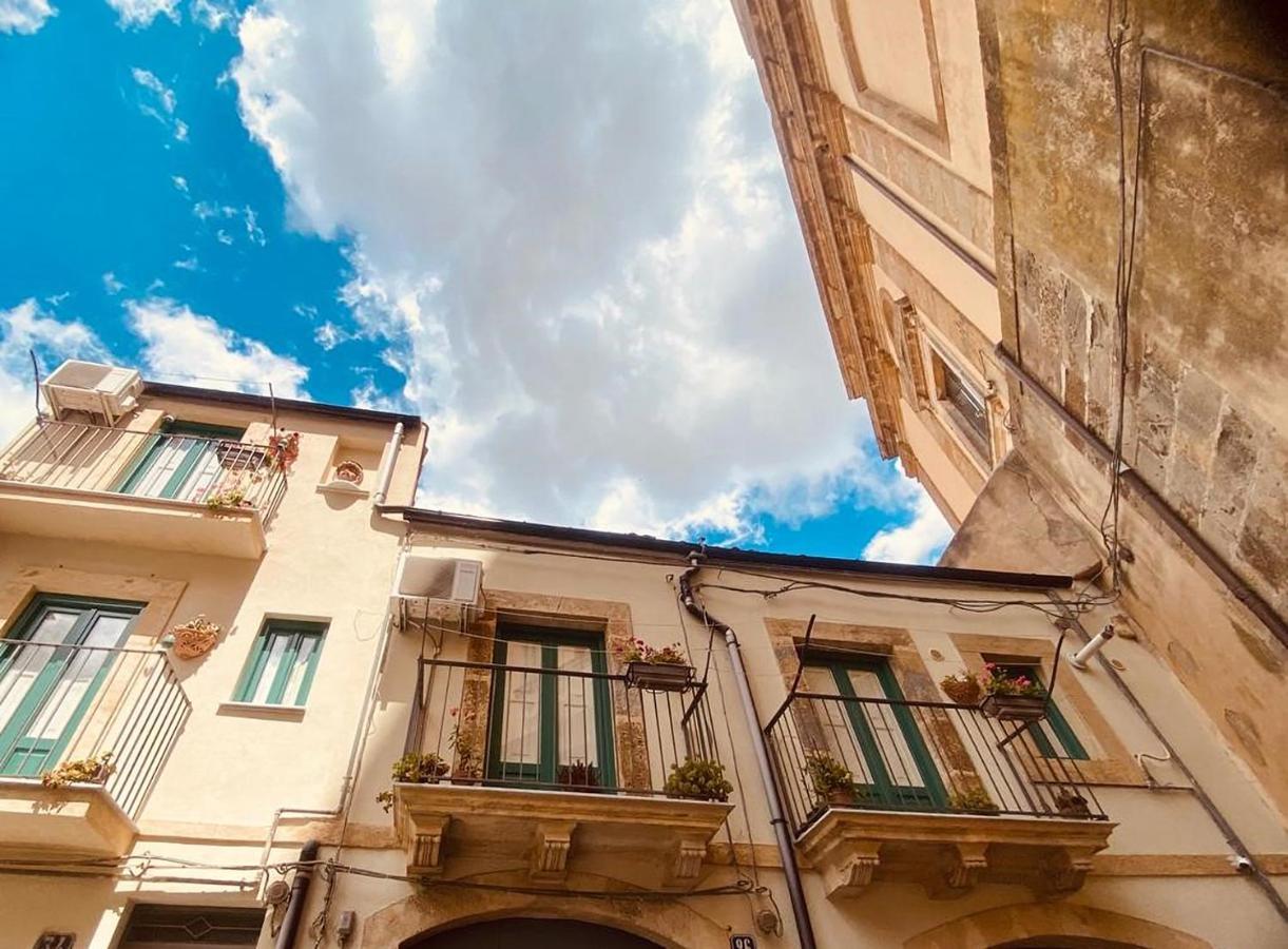 Liz Houses Caltagirone Extérieur photo