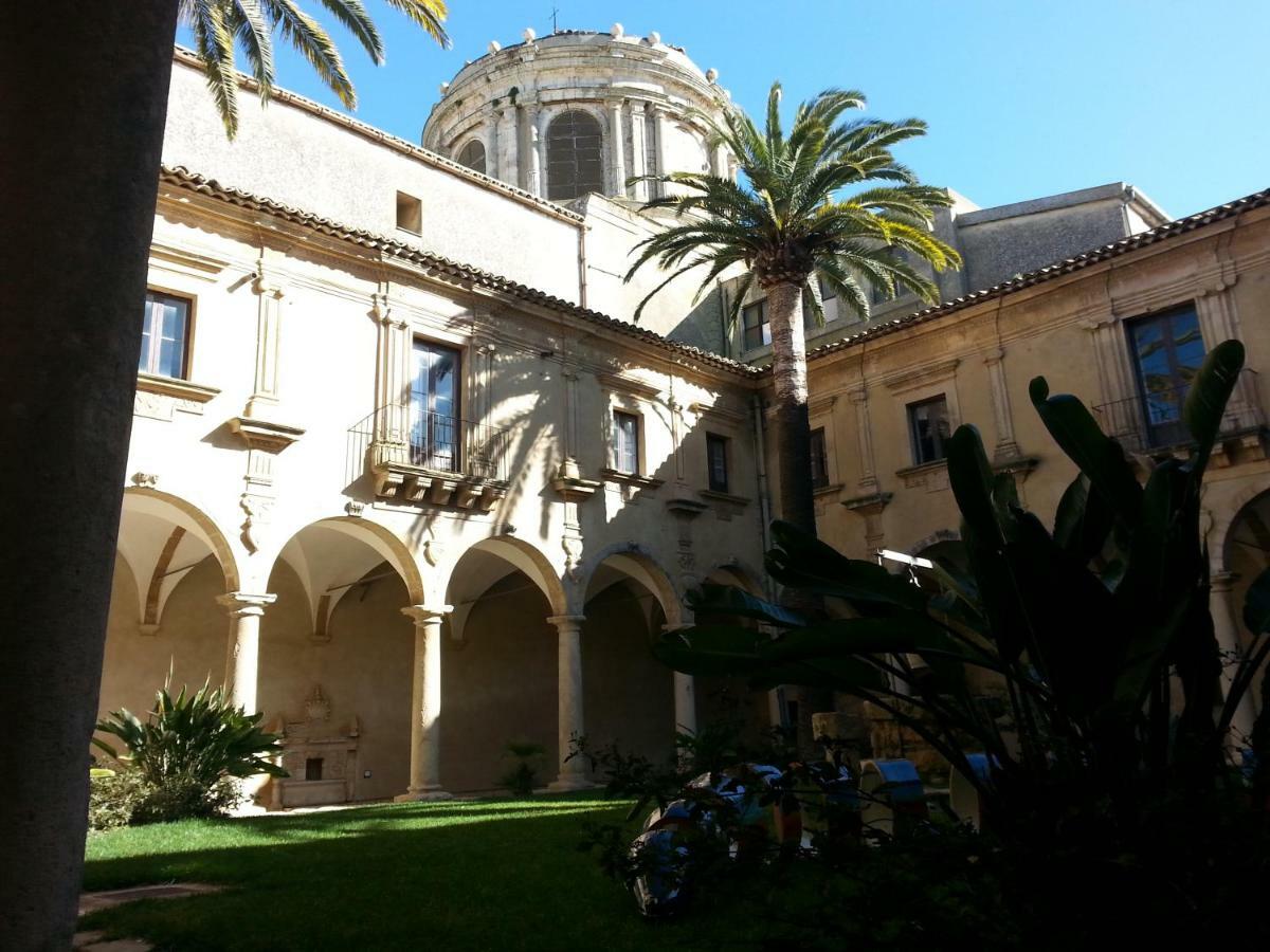 Liz Houses Caltagirone Extérieur photo